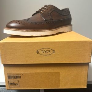 Men’s Tod’s Size 7